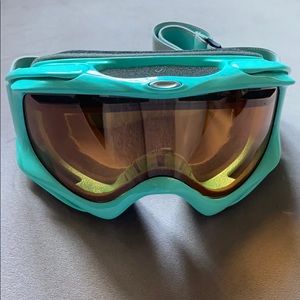 Oakley Ski/Snowboarding Goggles